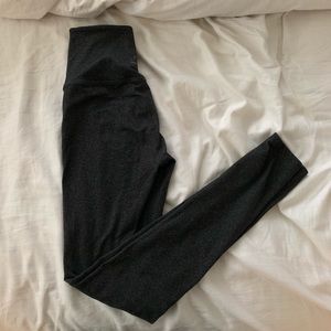 Take Me Higher Beyond Yoga Charcoal leggings